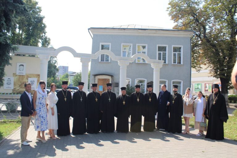 ПЕРШЕ ВЕРЕСНЯ У РІВНЕНСЬКІЙ ДУХОВНІЙ СЕМІНАРІЇ